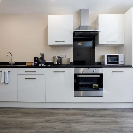 Stylish And Modern 1 Bedroom Apartment Manchester Bagian luar foto